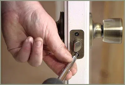 Locksmith Solution Services Bonita Springs, FL 239-324-0008 - 68-44-18