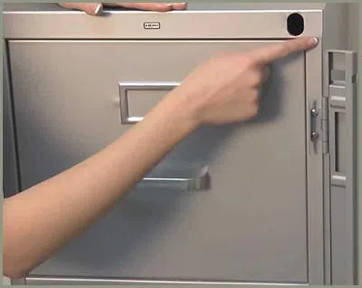 Locksmith Solution Services Bonita Springs, FL 239-324-0008 Locksmith Solution Services Bonita Springs, FL 239-324-0008 - 68-44-9